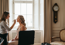 Wie lange dauern Haare und Make-up am Hochzeitstag?