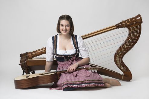 Chiara Krabichler  - DJ´S & MUSIKBANDS